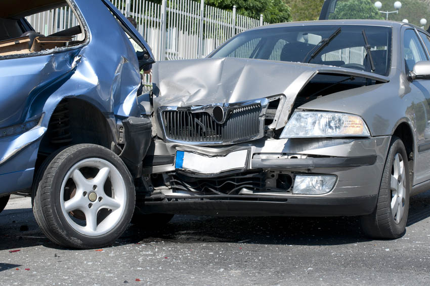 Detroit, MI – Car Crash on Carter St Results in Injuries